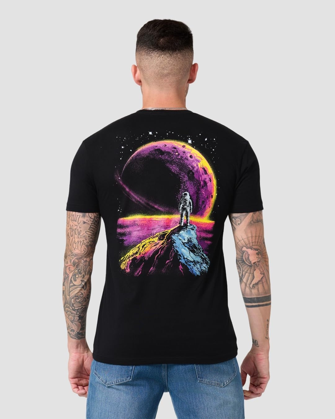 Planet Gaze Men's Graphic T-Shirt