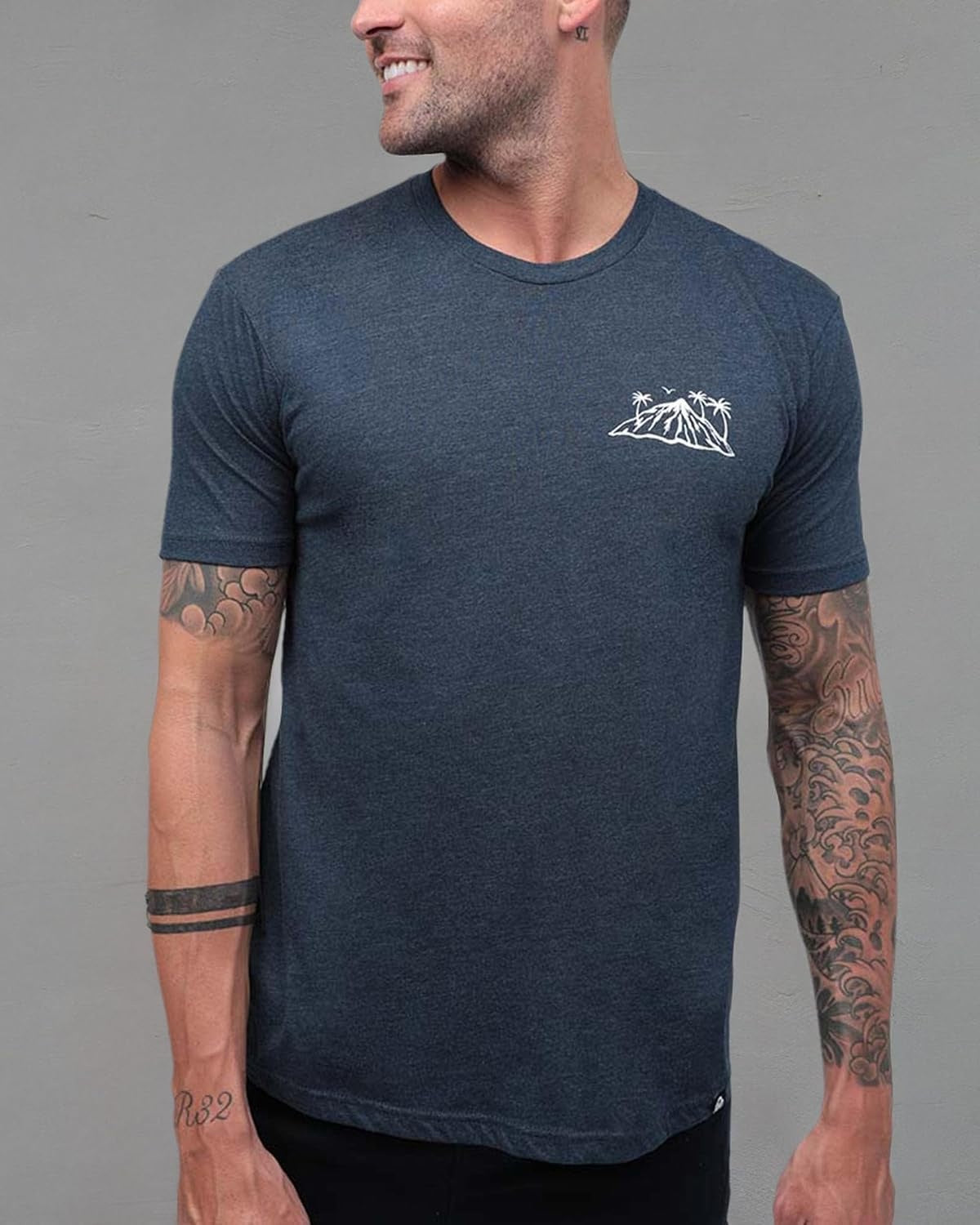 Summer Islands Men's Graphic T-Shirt