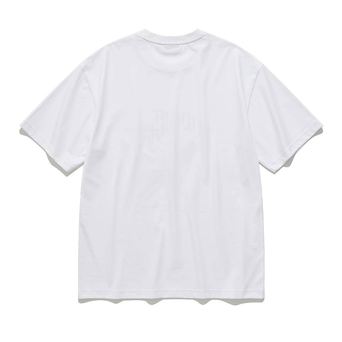 Pigtail Shadow Graphic Women's T-Shirt for Weekend Style
