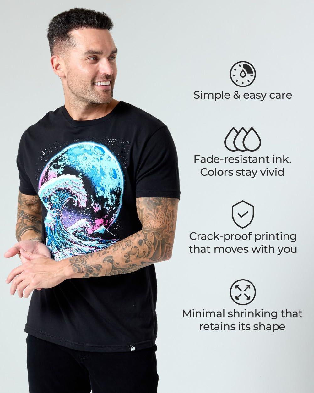 Distant Wanderer Men's Graphic T-Shirt